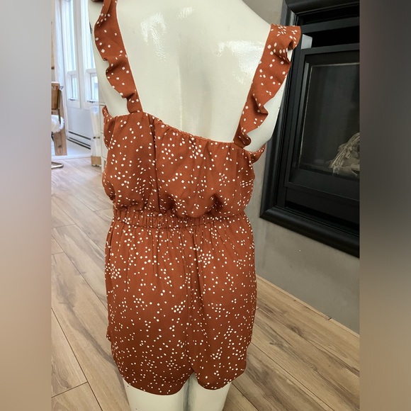 Propaganda Shorts Romper - Picture 2 of 5